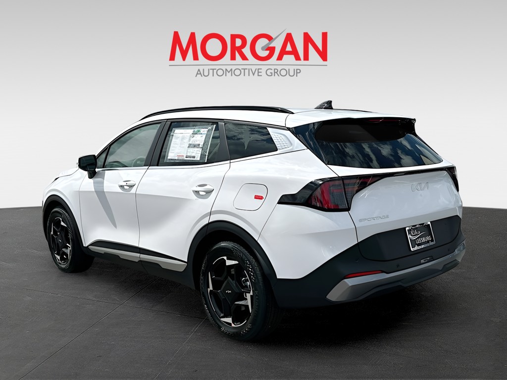 New 2026 White Kia EX image 5