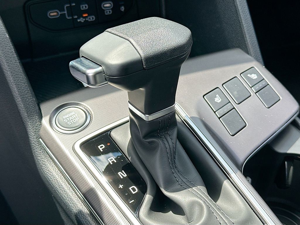 New 2026 White Kia EX image 16