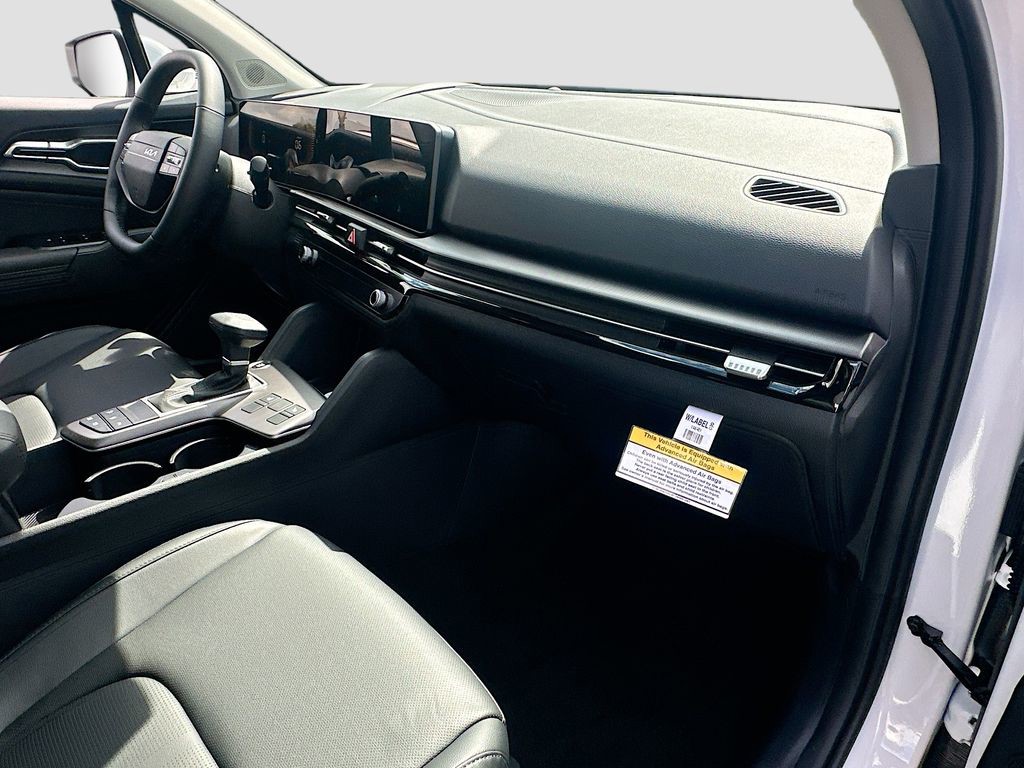 New 2026 White Kia EX image 28