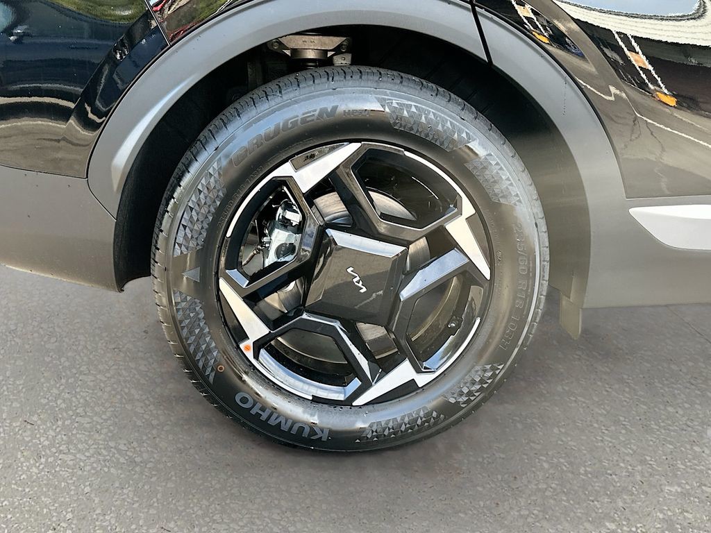 New 2026 Black Kia EX image 29