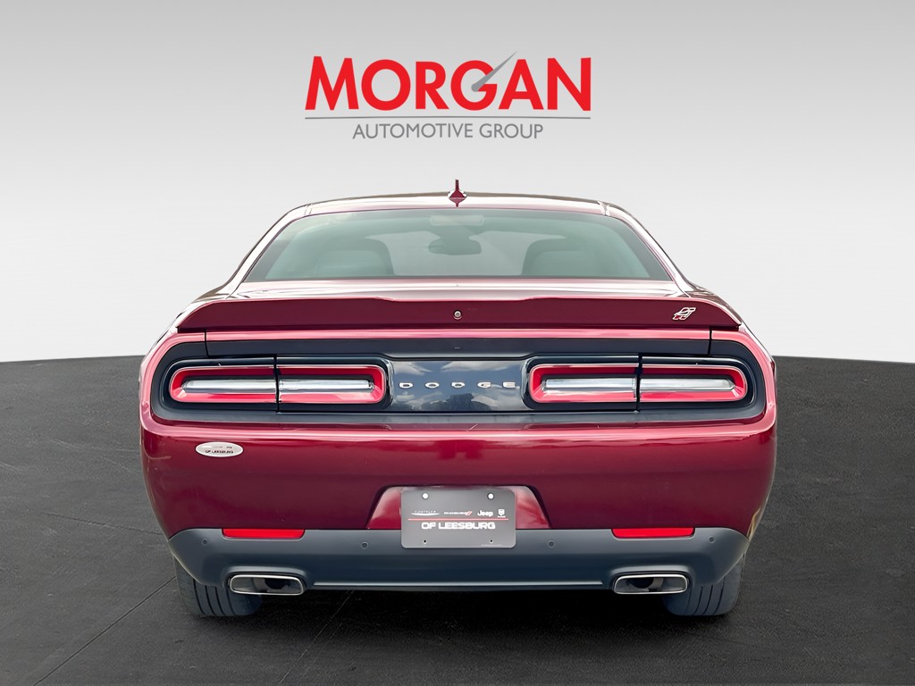 Used 2021 Red Dodge SXT image 6