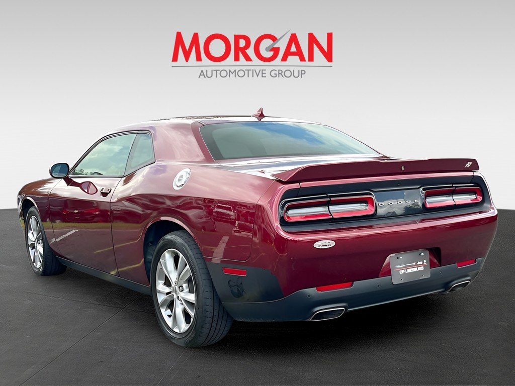 Used 2021 Red Dodge SXT image 5