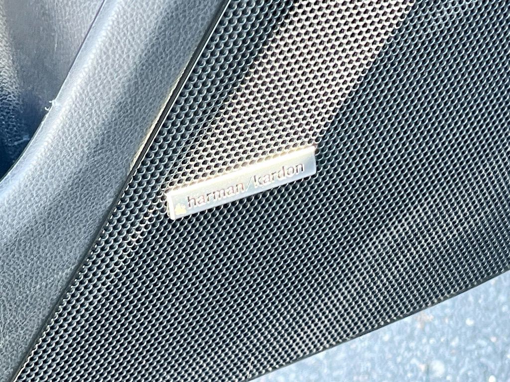 Used 2022 Silver Subaru GT image 19