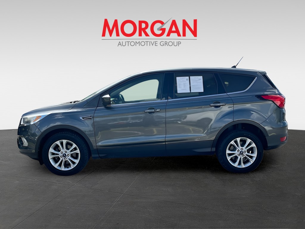 Used 2019 Gray Ford SE image 4
