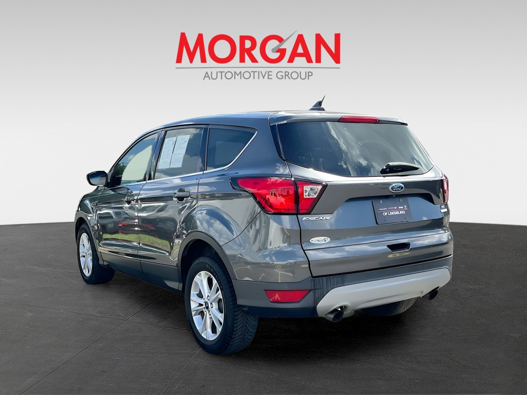 Used 2019 Gray Ford SE image 5