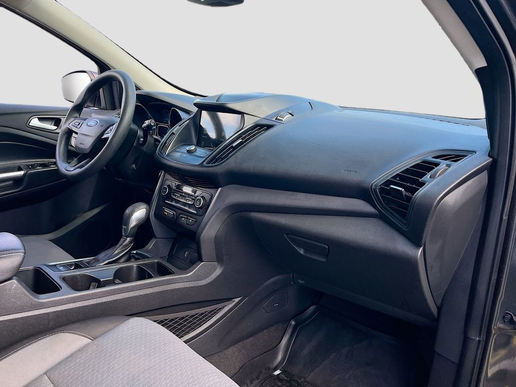 Used 2019 Gray Ford SE image 27
