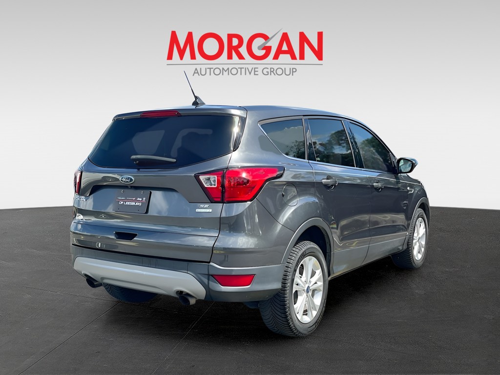 Used 2019 Gray Ford SE image 7