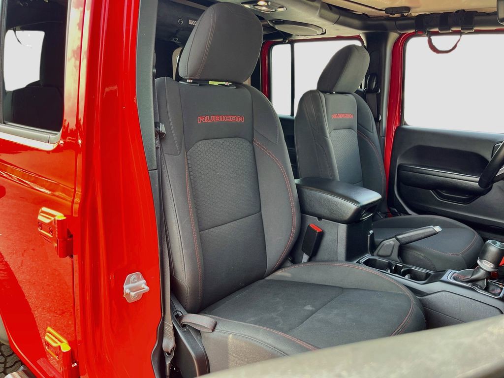 Used 2021 Red Jeep Unlimited Rubicon image 25