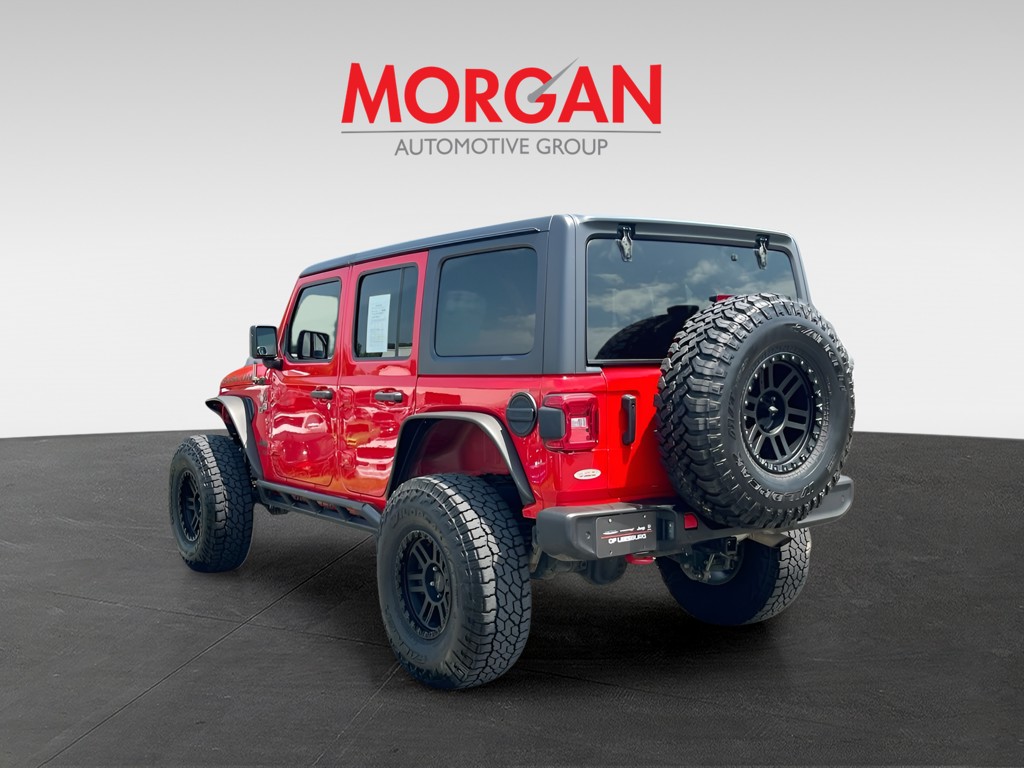 Used 2021 Red Jeep Unlimited Rubicon image 5