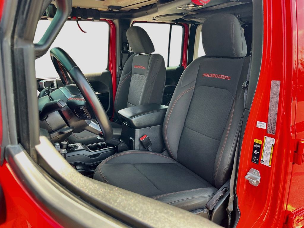Used 2021 Red Jeep Unlimited Rubicon image 19