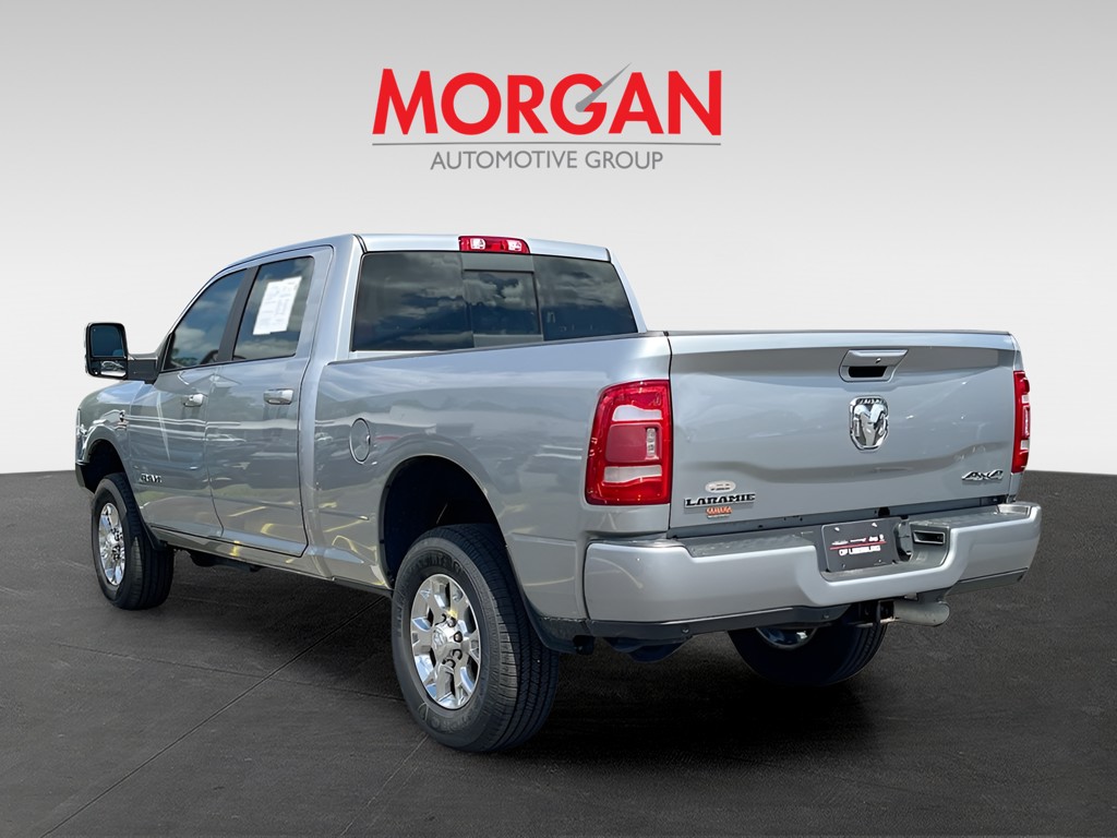 Used 2023 Silver Ram Laramie image 5