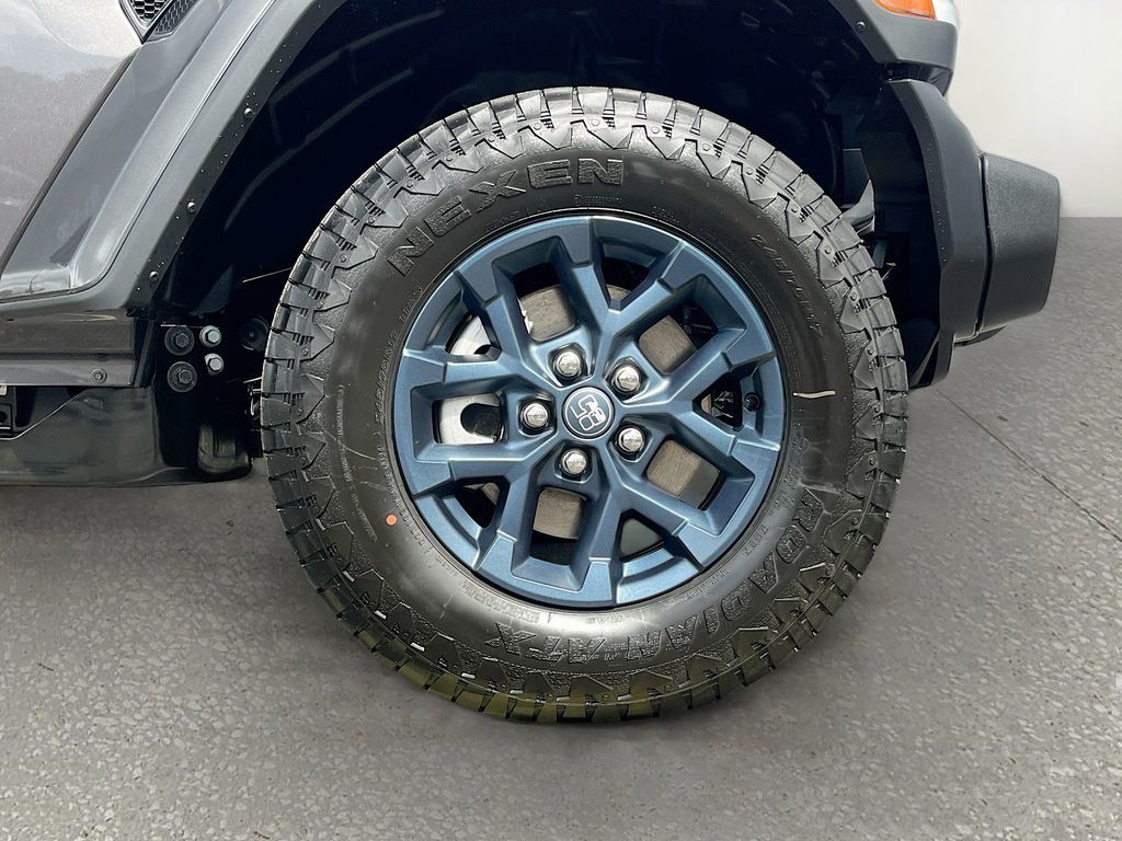 New 2026 Gray Jeep 85th Anniversary Edition image 27