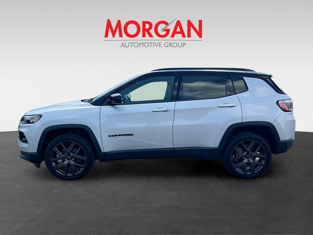 New 2026 Silver Jeep Limited image 4