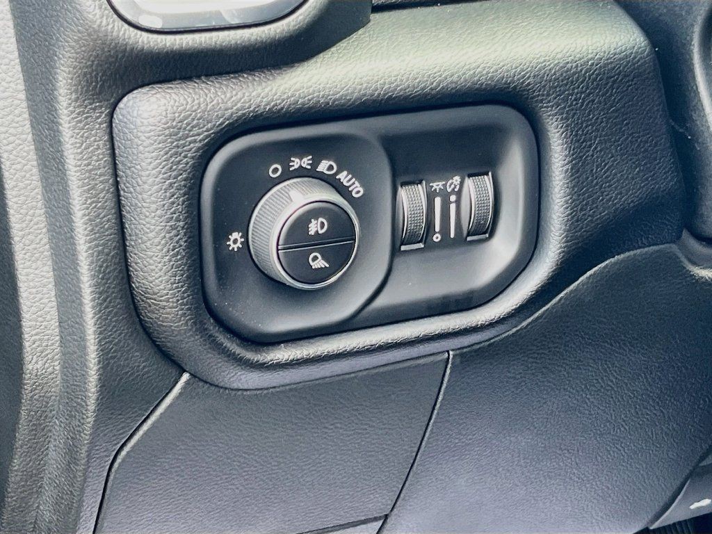2026 RAM 2500 Laramie - Photo 10