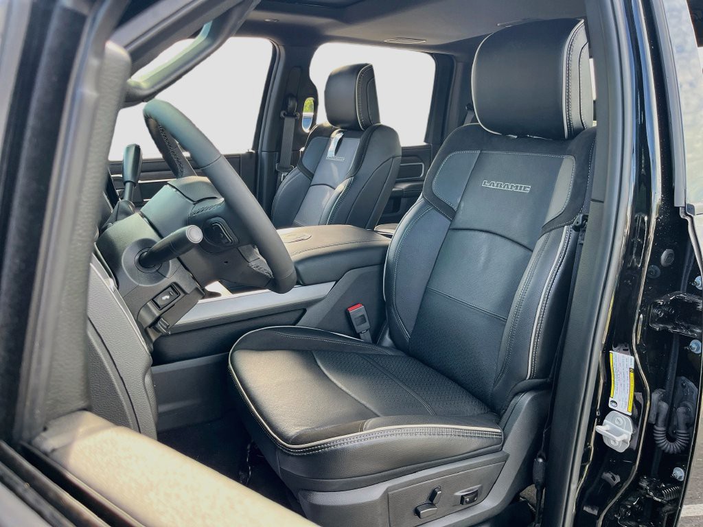 2026 RAM 2500 Laramie - Photo 21