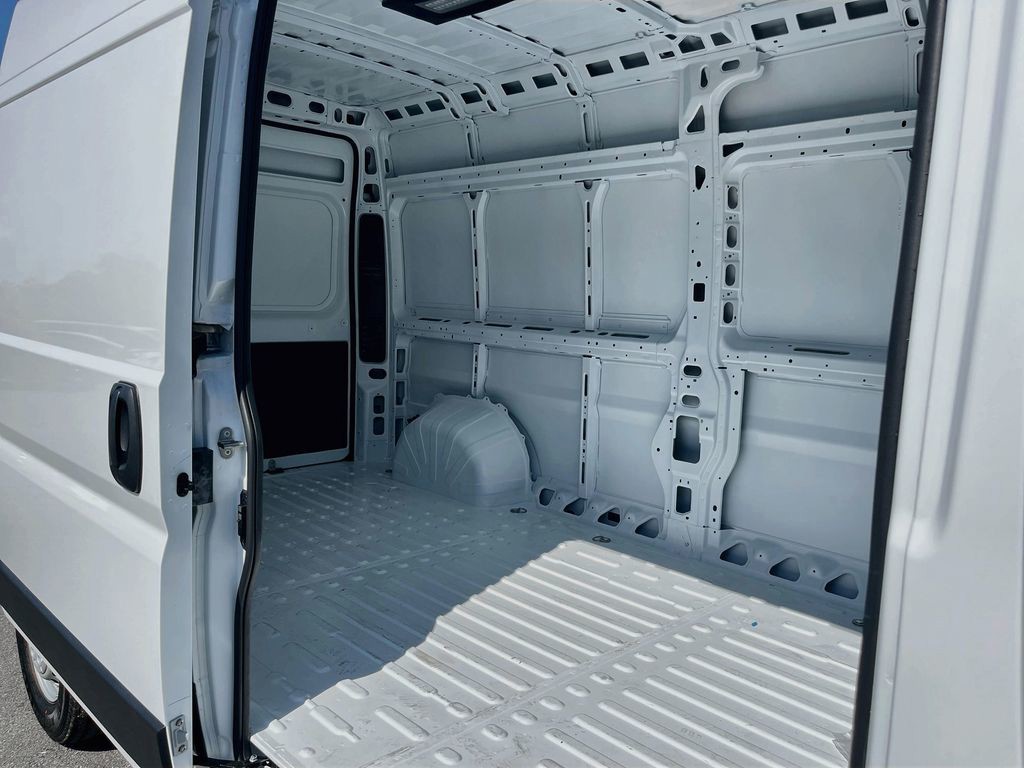 New 2026 White Ram High Roof image 23