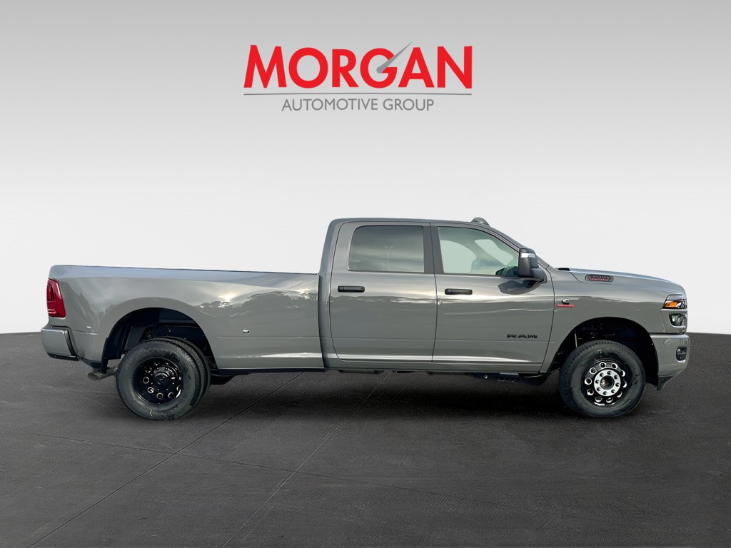 New 2027 White Ram Big Horn image 8