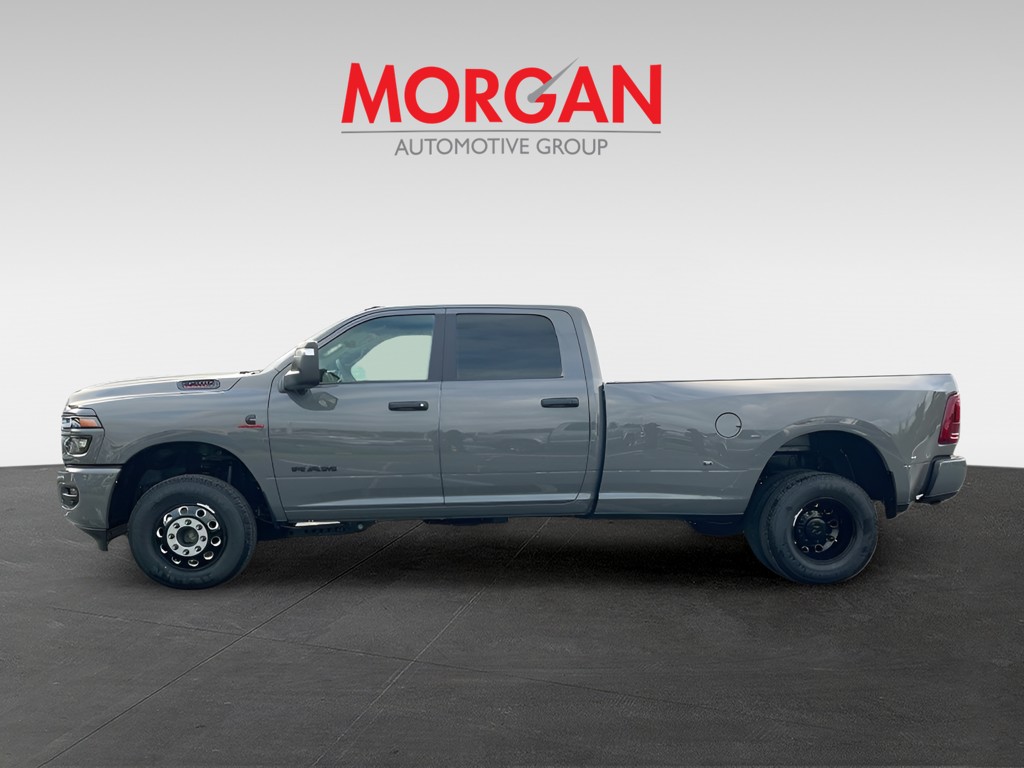 New 2027 White Ram Big Horn image 4