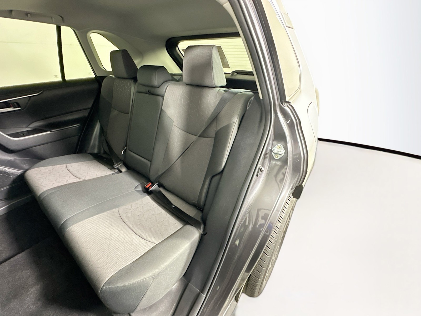 Used 2024 Magnetic Gray Metallic Toyota XLE image 26