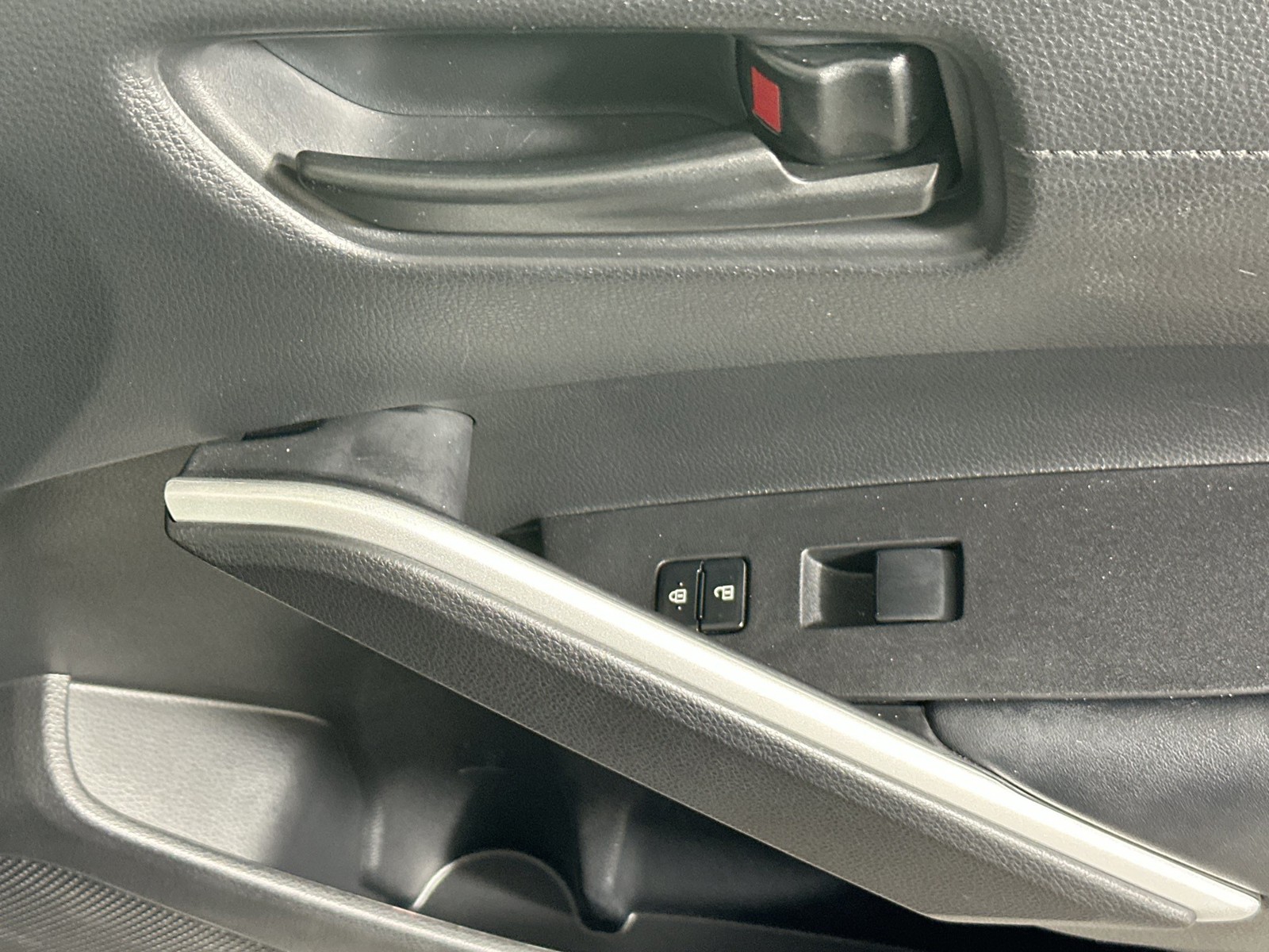 Certified Used 2025 Jet Black Toyota Hybrid SE image 29