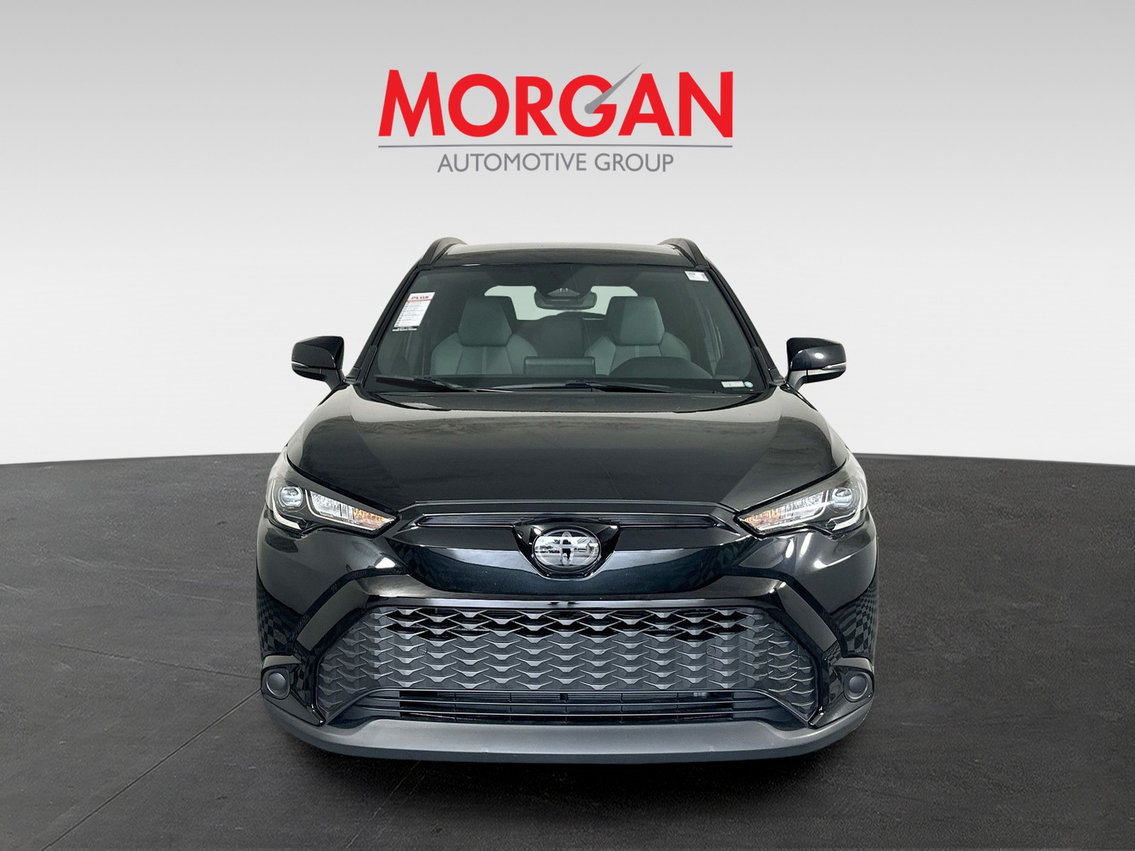 Certified Used 2025 Jet Black Toyota Hybrid SE image 8