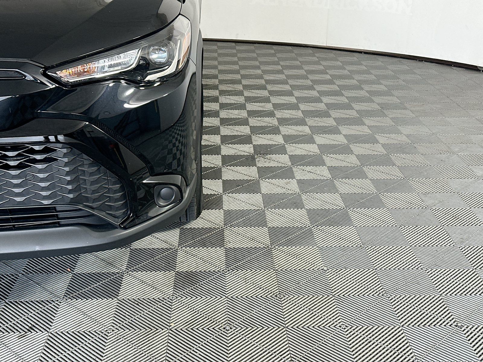 Certified Used 2025 Jet Black Toyota Hybrid SE image 9