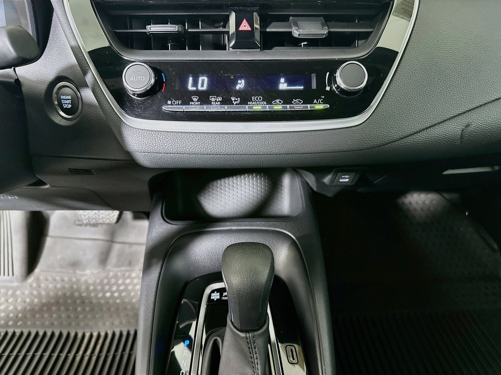 Certified Used 2026 Ice Toyota SE image 23