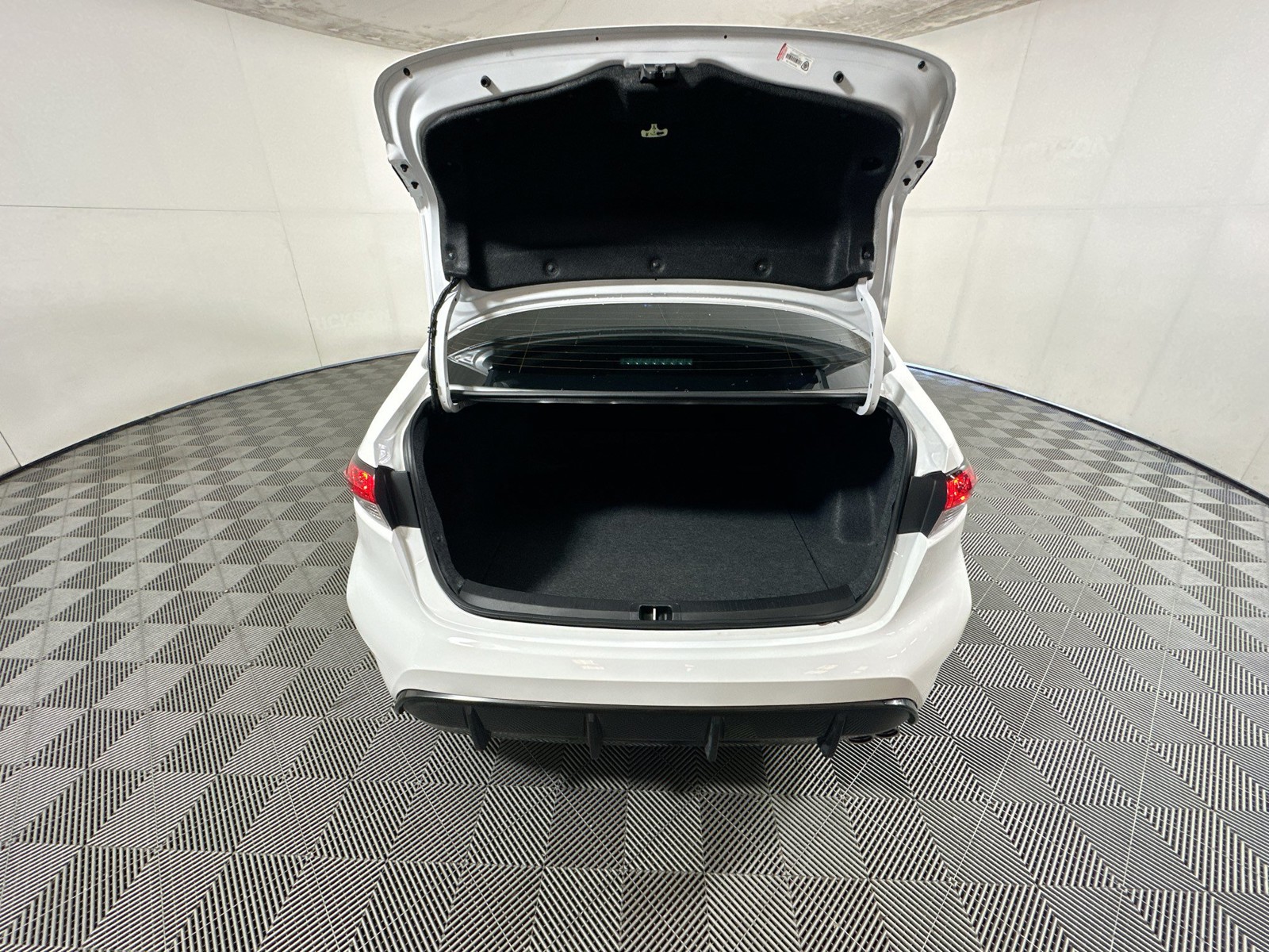 Certified Used 2026 Ice Toyota SE image 31