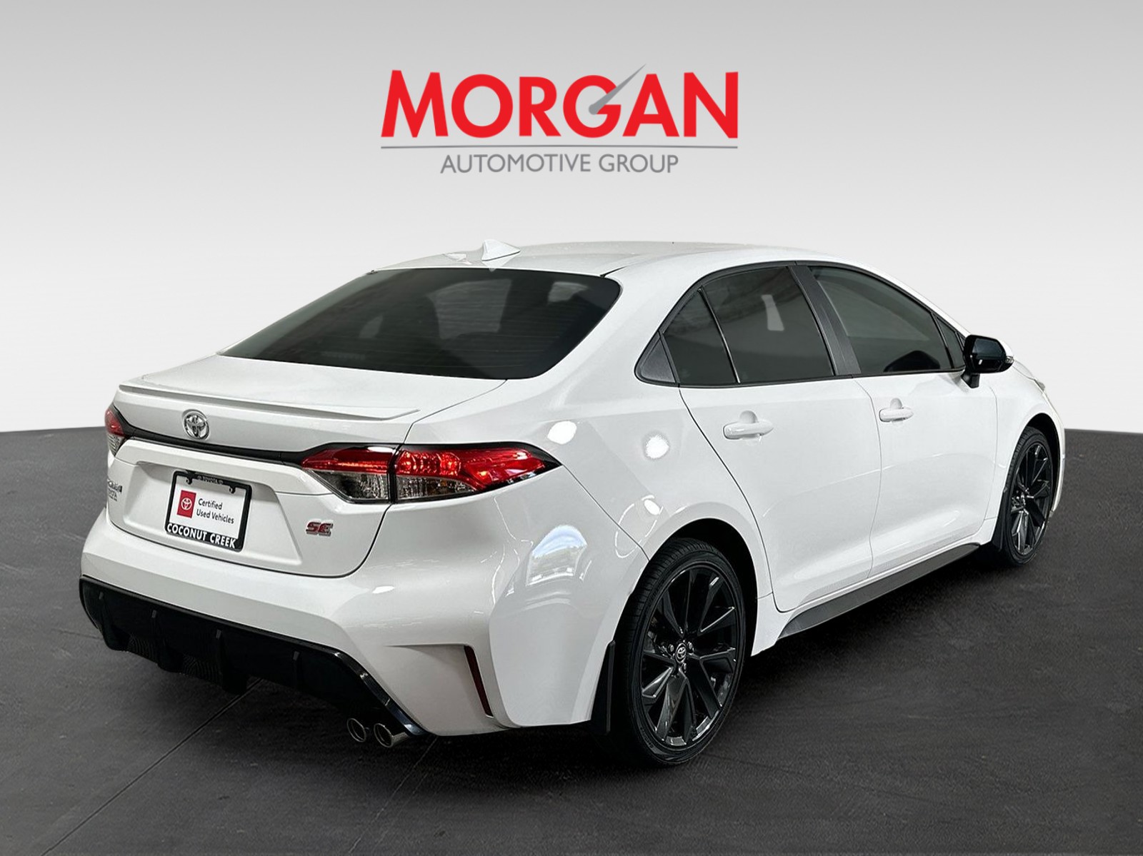 Certified Used 2026 Ice Toyota SE image 3