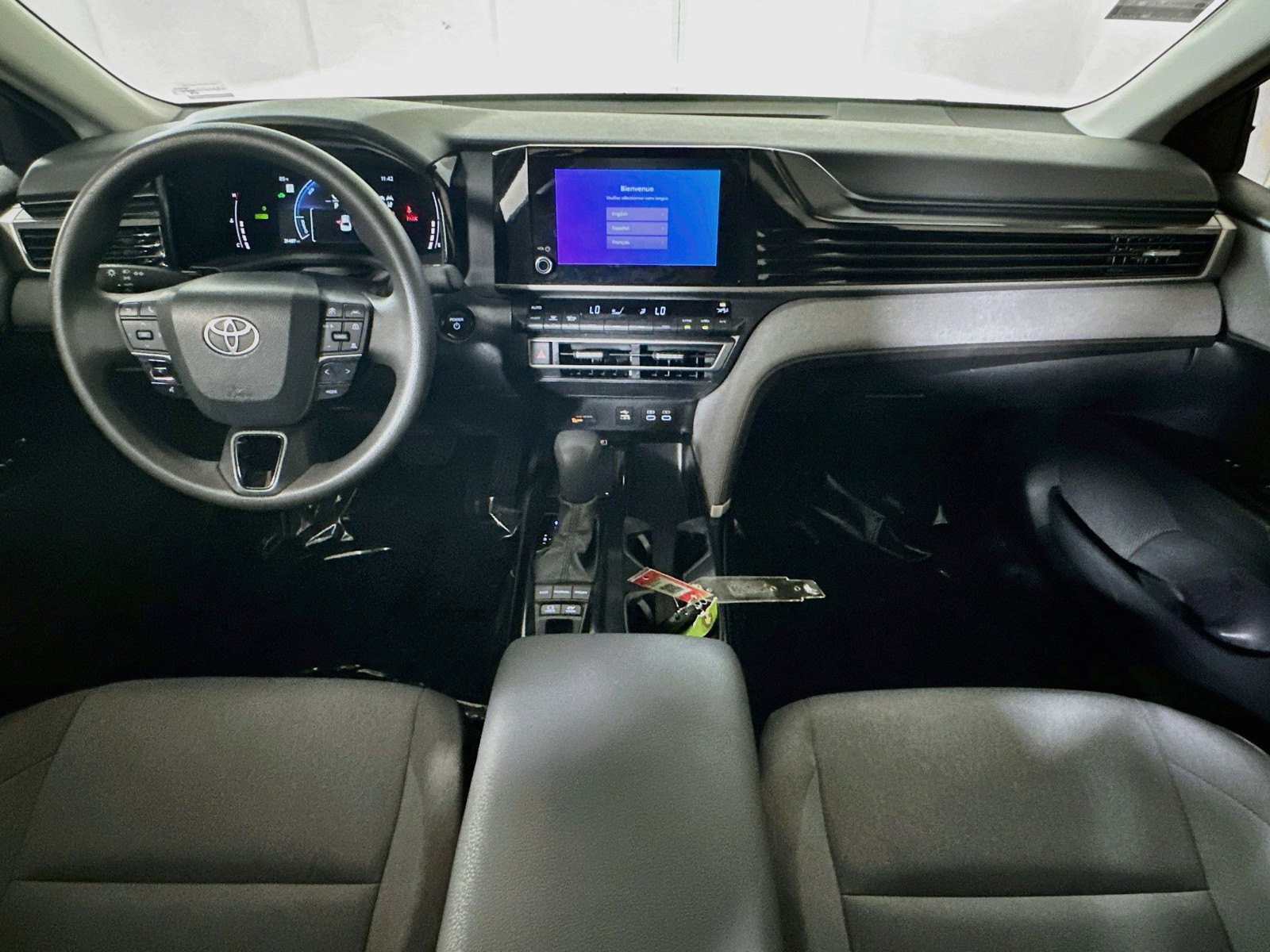 Used 2025 Midnight Black Metallic Toyota LE image 27