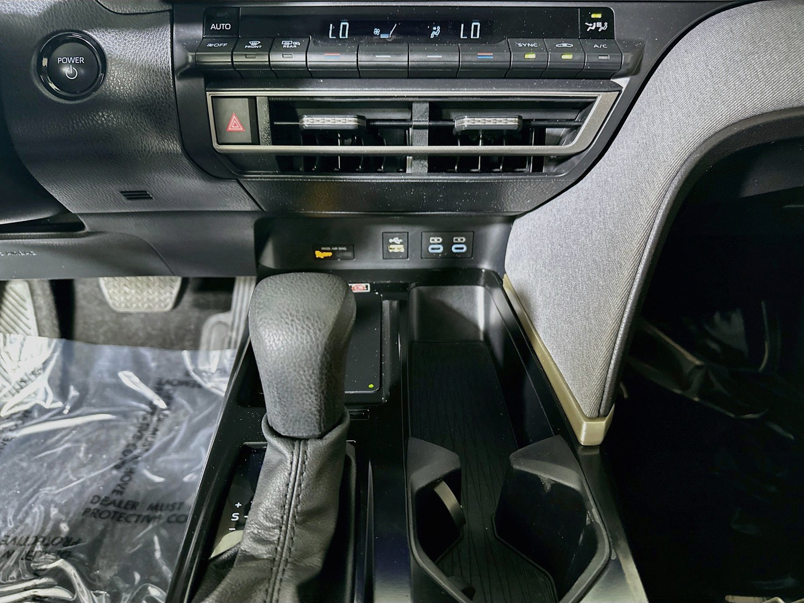 Used 2025 Midnight Black Metallic Toyota LE image 23