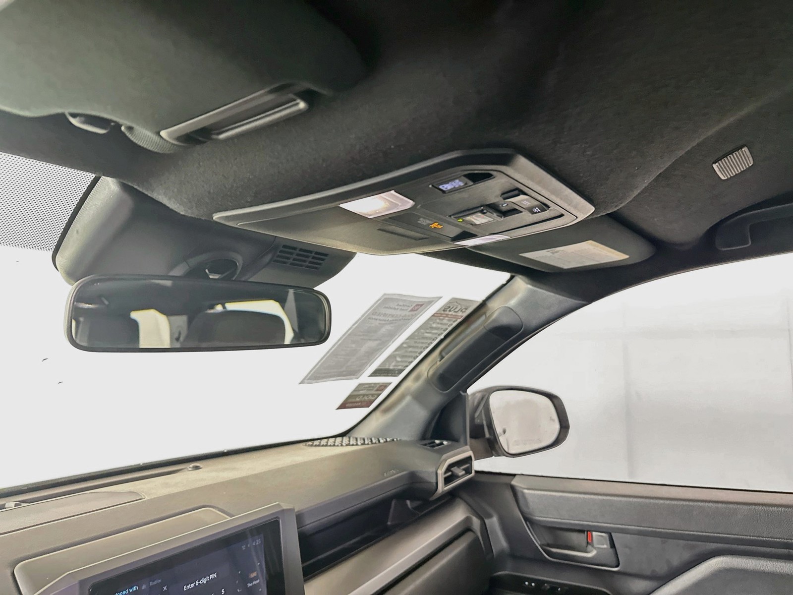 Used 2025 Ice Toyota SR5 image 18