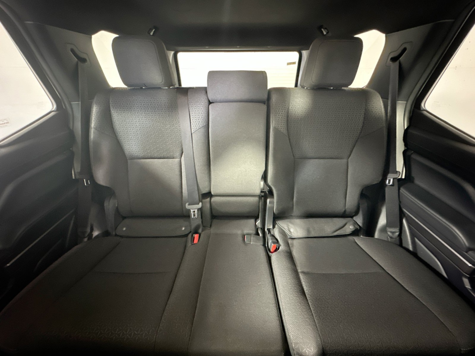 Used 2025 Ice Toyota SR5 image 30