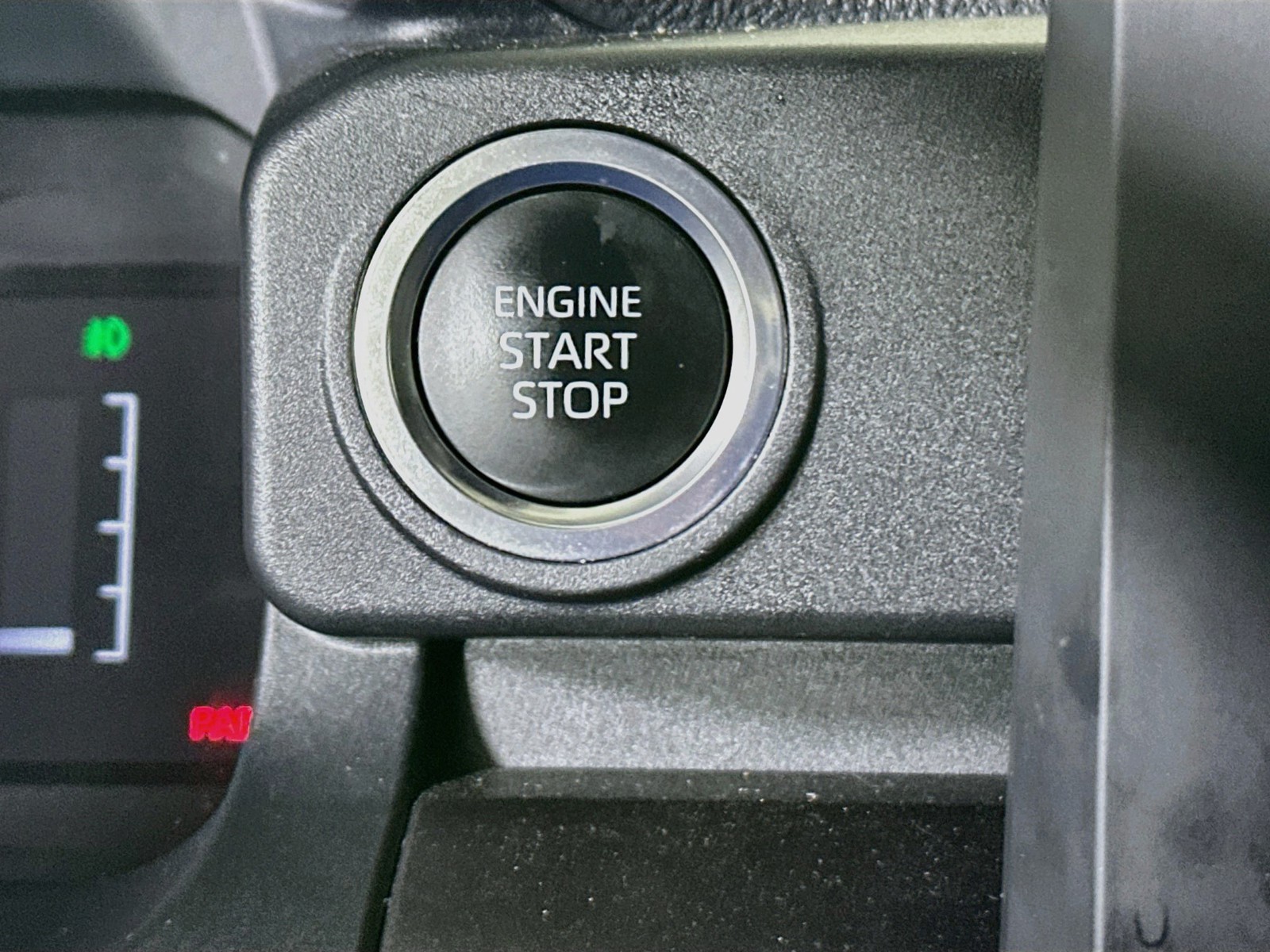 Used 2025 Ice Toyota SR5 image 20