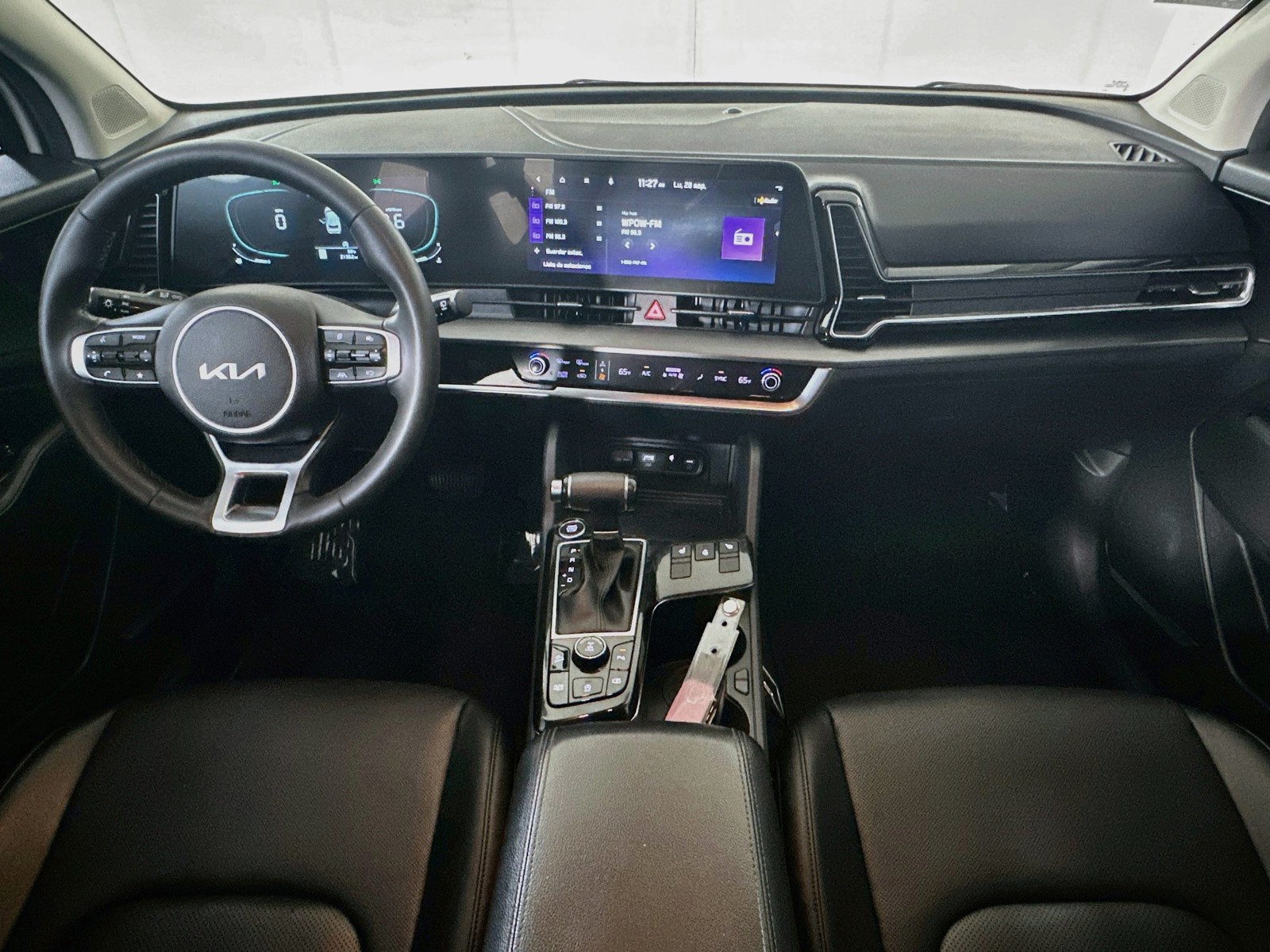 Used 2023 Glacial White Pearl Kia EX image 27