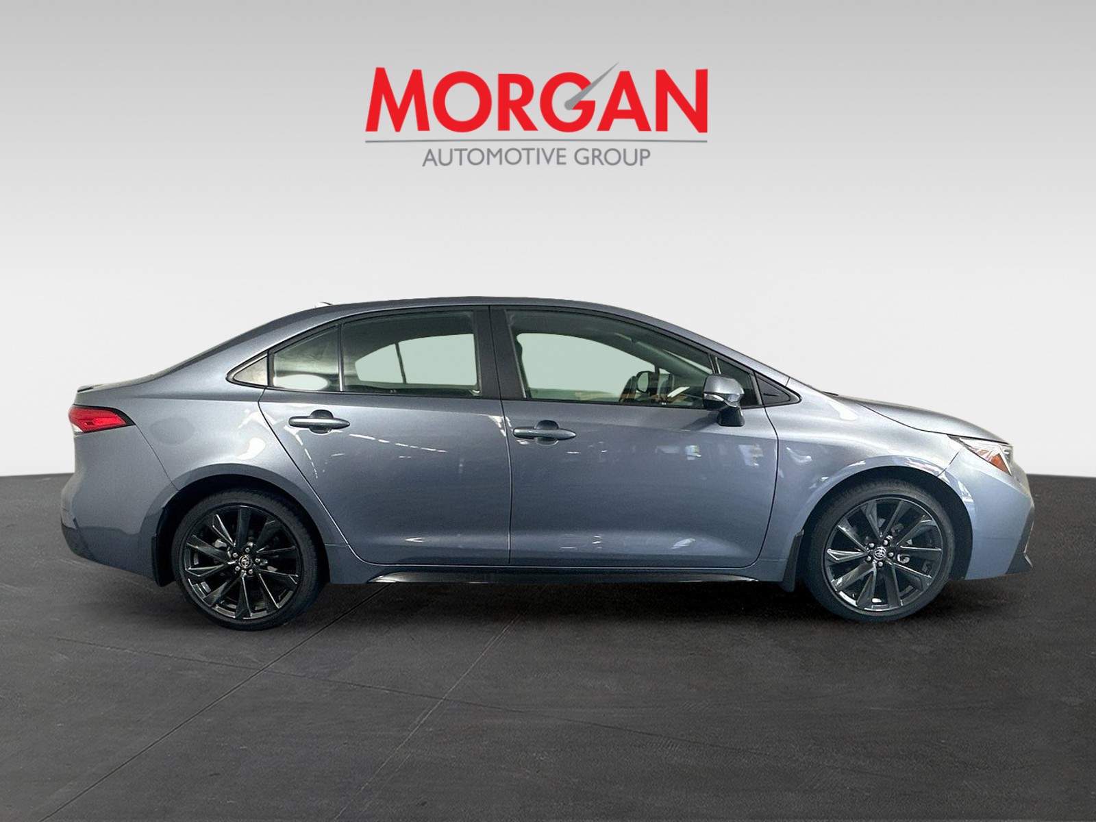 Certified Used 2025 Celestite Toyota SE image 2