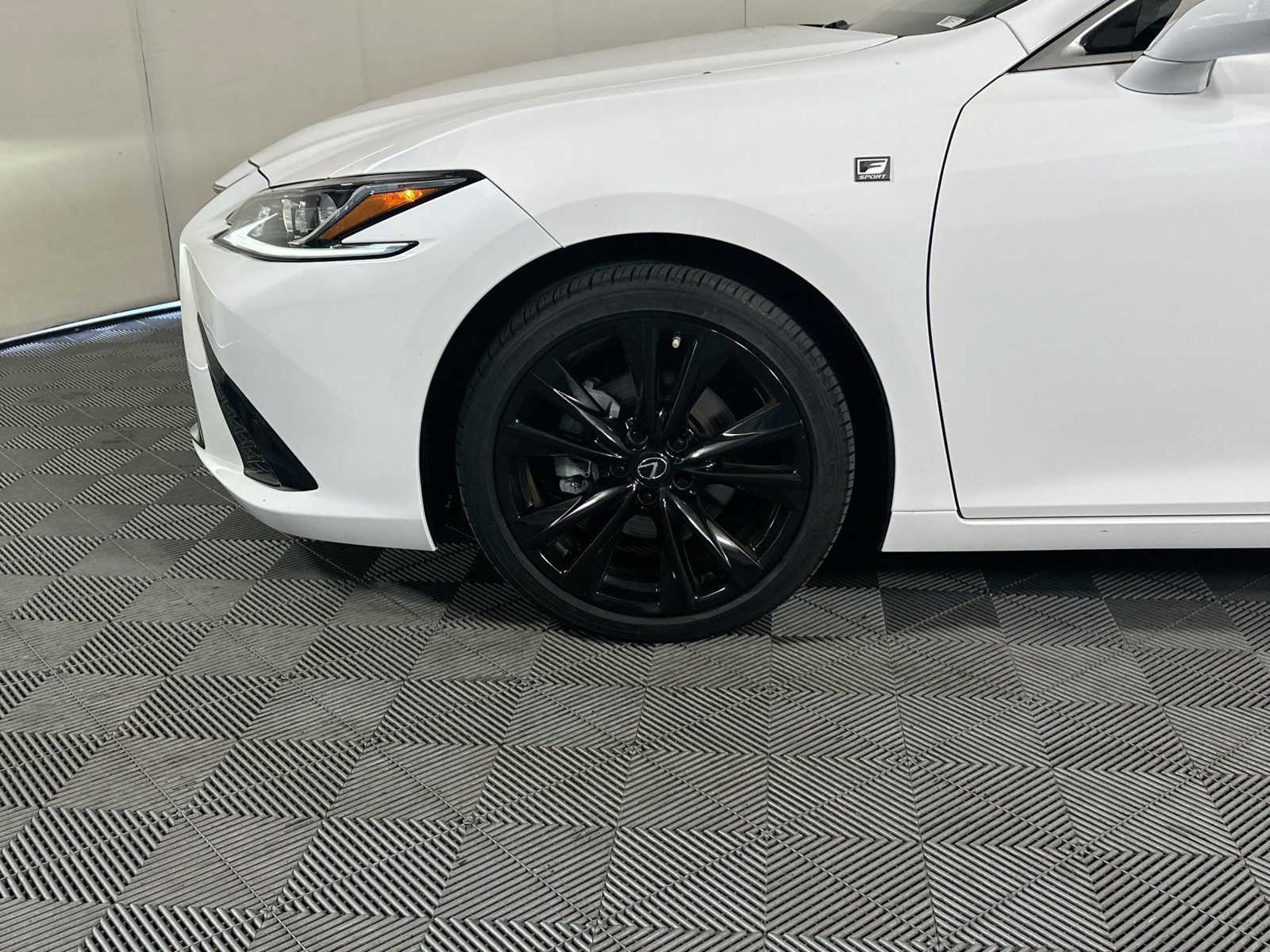 Used 2023 Ultra White Lexus 350 F Sport image 11