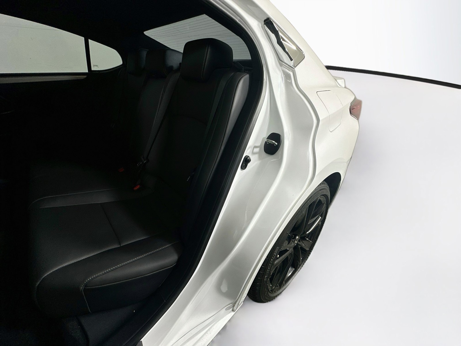 Used 2023 Ultra White Lexus 350 F Sport image 26