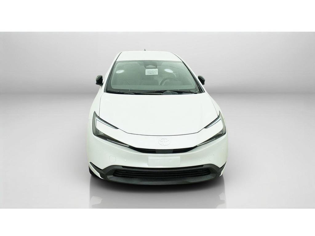 New 2027 Pearl Toyota LE image 15