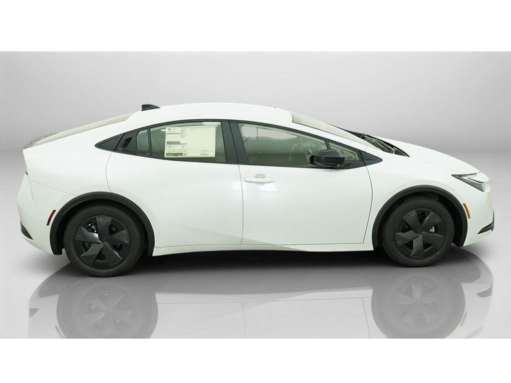 New 2027 Pearl Toyota LE image 11