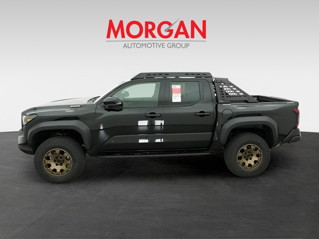 New 2026 Black Toyota Trailhunter Hybrid image 3