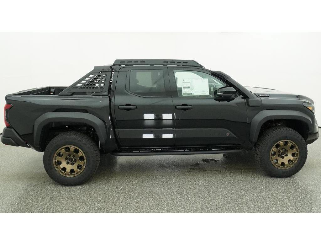 New 2026 Black Toyota Trailhunter Hybrid image 11