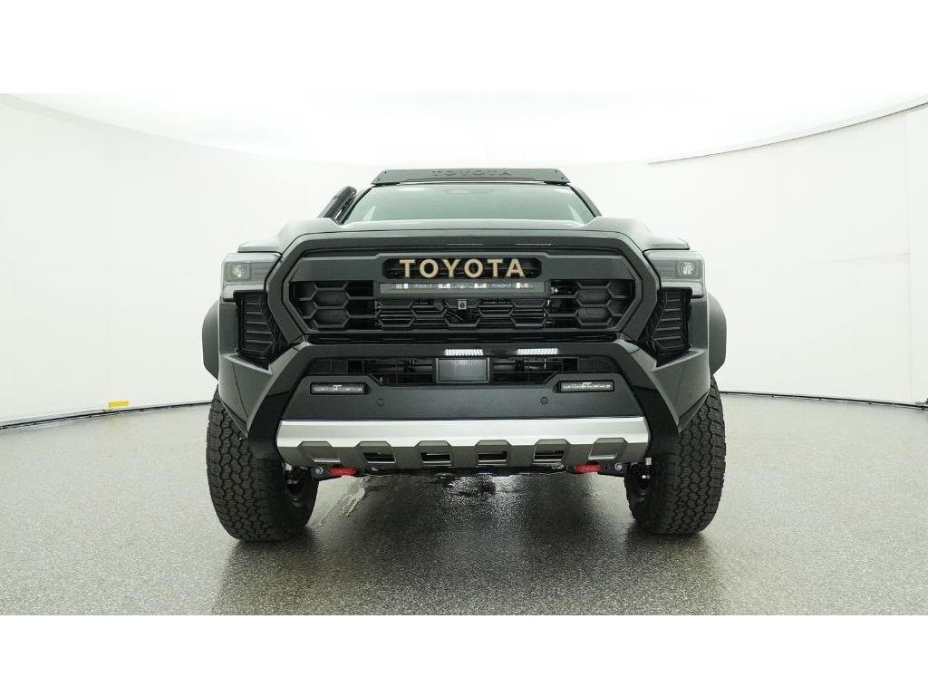 New 2026 Black Toyota Trailhunter Hybrid image 31