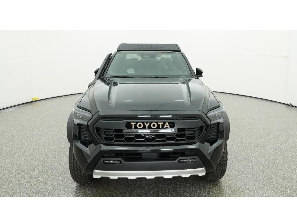 New 2026 Black Toyota Trailhunter Hybrid image 15