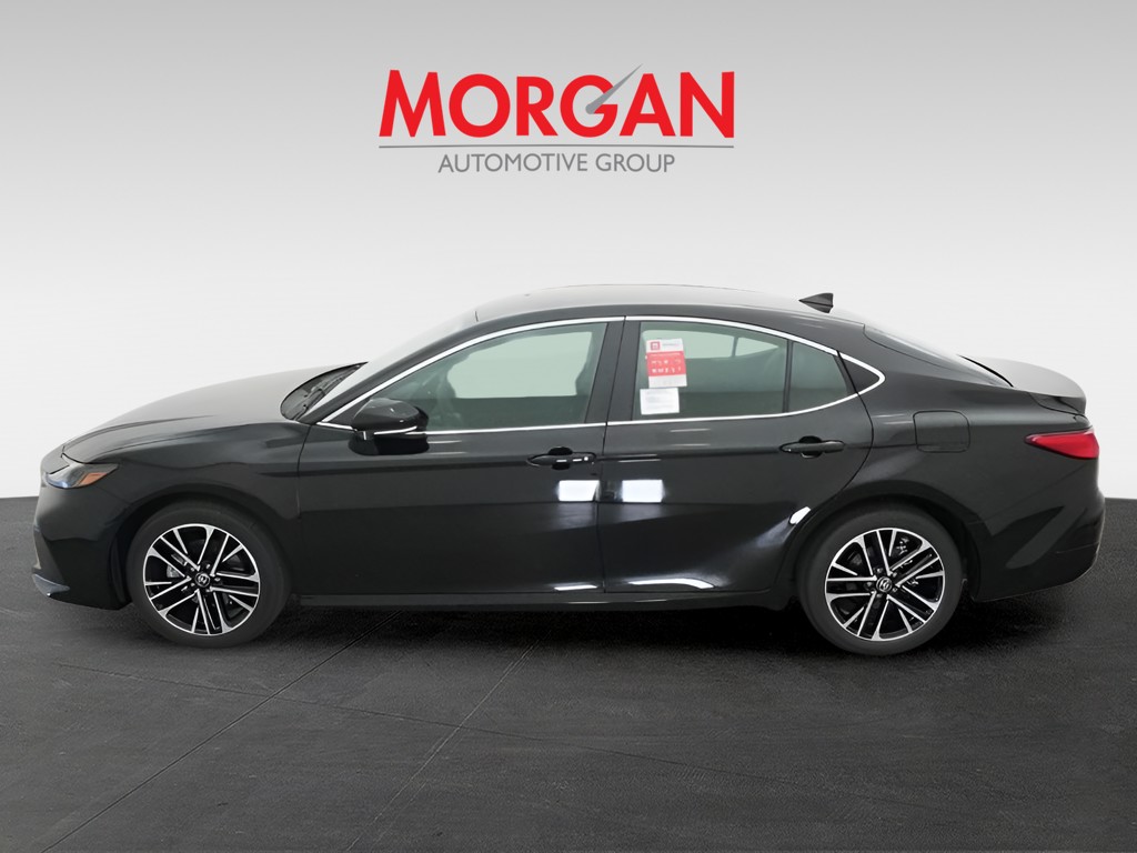 New 2026 Midnight Black Metallic Toyota XLE image 3