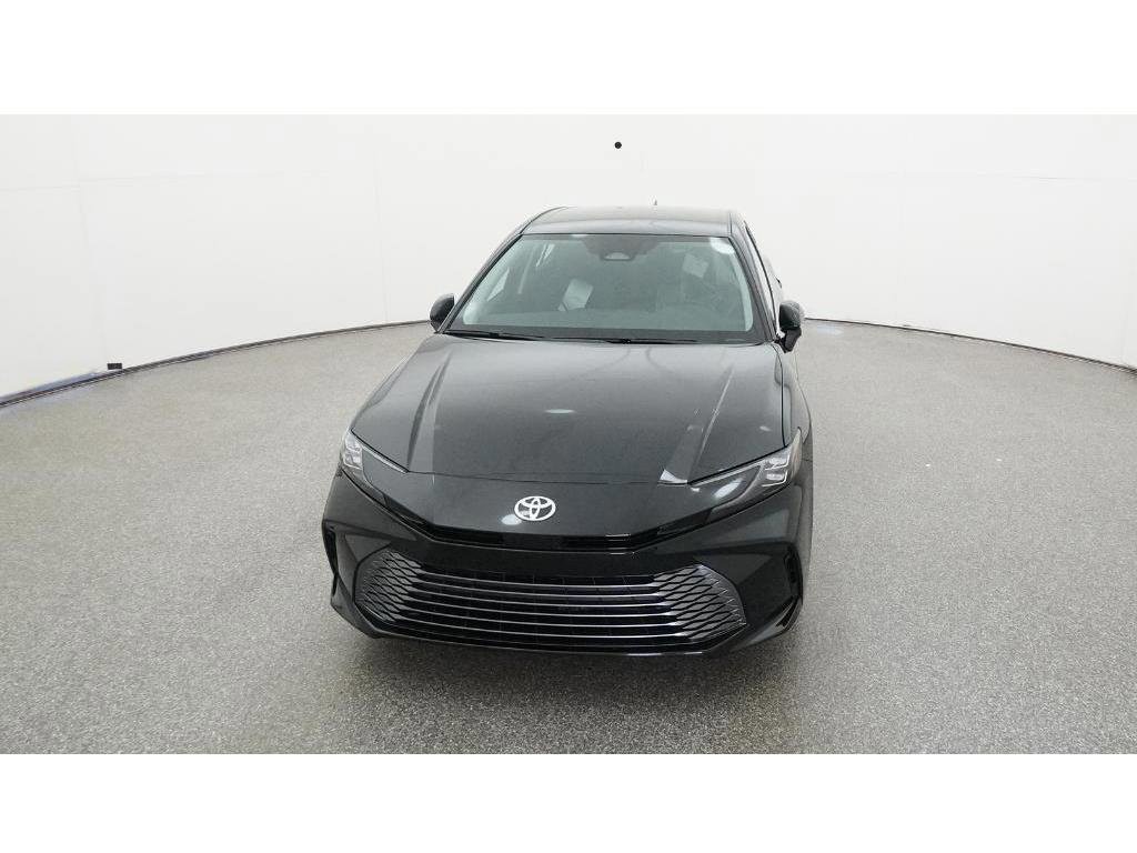 New 2026 Midnight Black Metallic Toyota XLE image 15