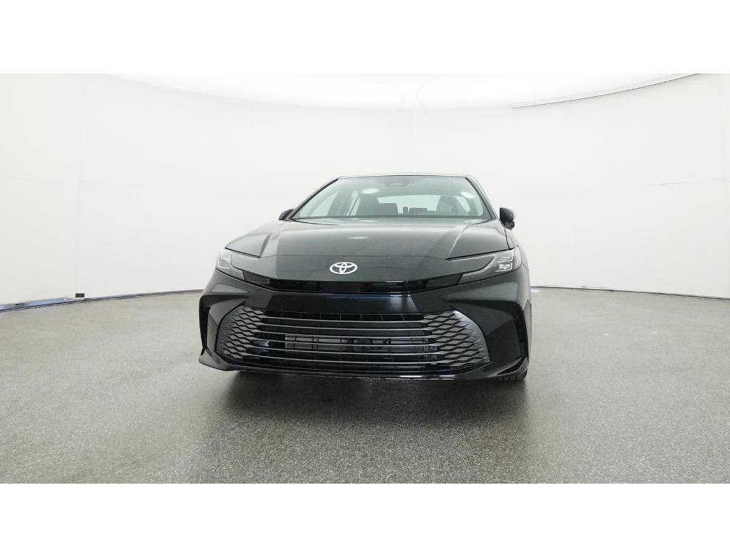 New 2026 Midnight Black Metallic Toyota XLE image 31