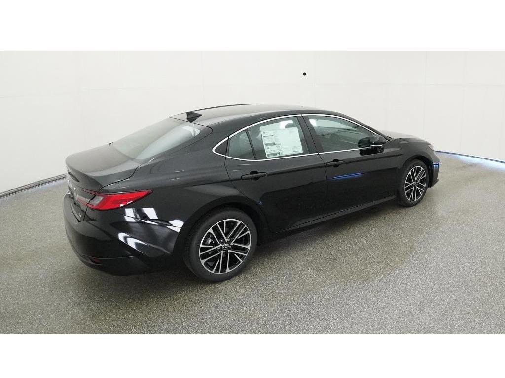 New 2026 Midnight Black Metallic Toyota XLE image 9