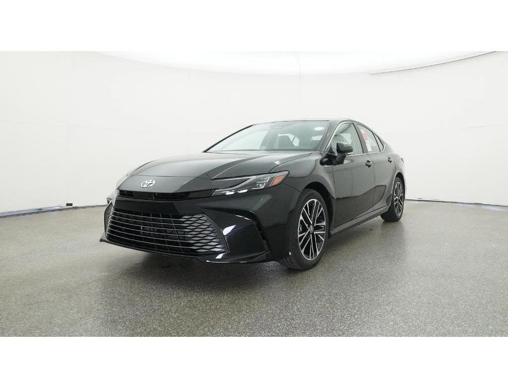 New 2026 Midnight Black Metallic Toyota XLE image 32