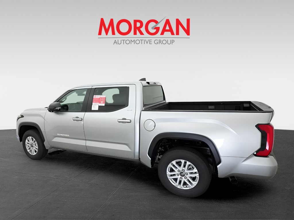 New 2026 Silver Toyota SR5 image 4